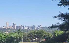 Studio In Bryanston